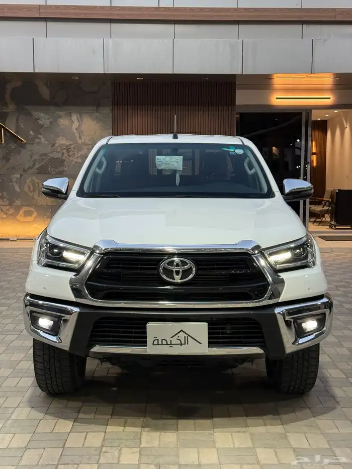 هايلوكس 2023 دبل ديزل فل كامل توماتيك 2