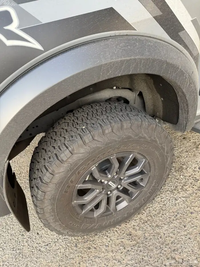 للبيع رينجر رابتر 2023 2