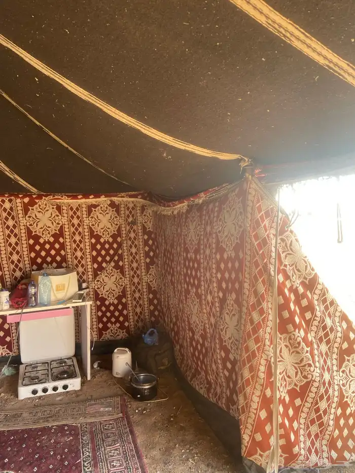 خمتين بيت شعر مقاس 14في 6 ومقاس 7في 5 تقريبا 6