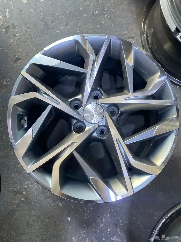 جنوط سوناتا مقاس 17 مستعمل اصلي وكاله موديل 2020 0