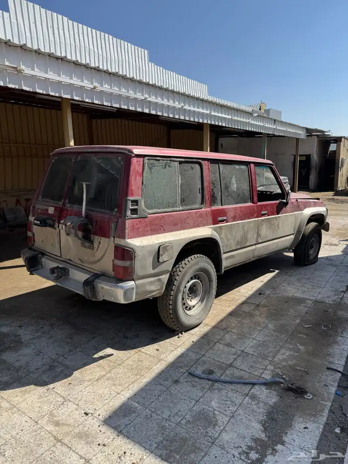 جيب نيسان باترول موديل 91 تشليح قطع غيار فقط . 2