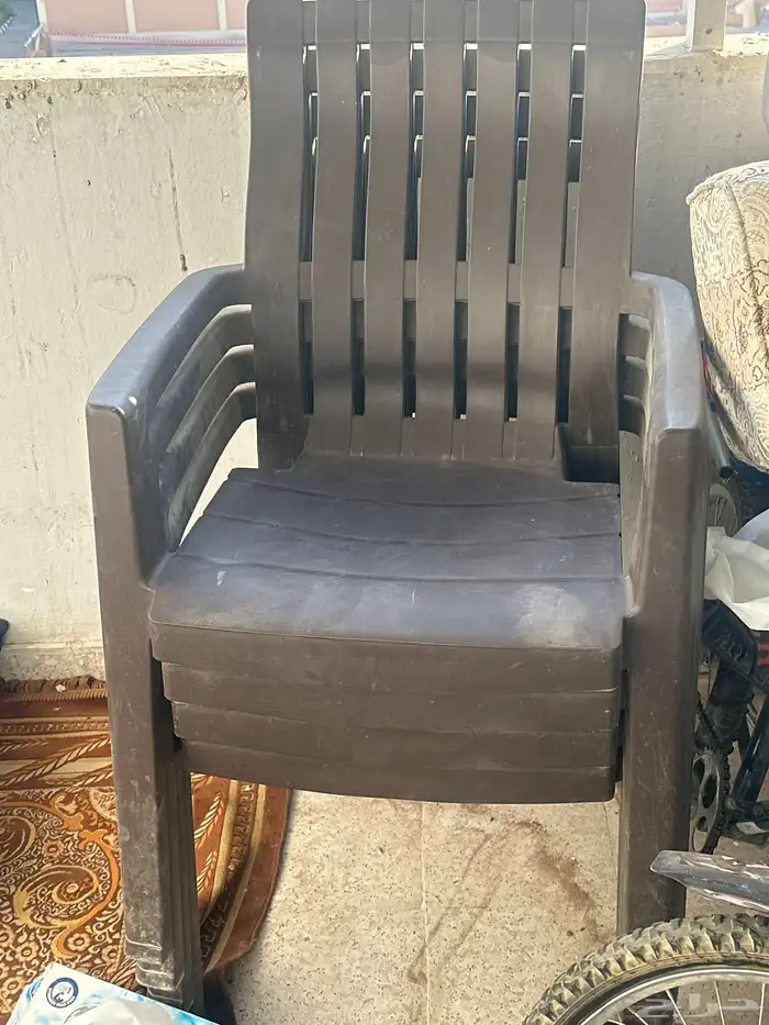 كراسي بلاستيك للبيع 0