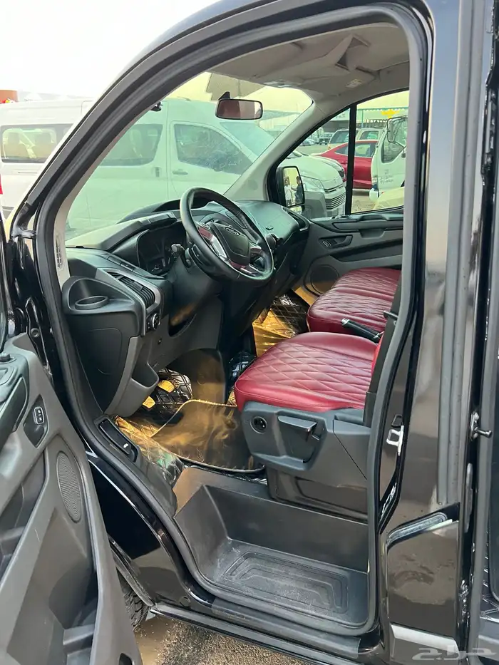 فان 9 ركاب تورينو فورد 2023 شبة جديد ديزل سعودي 21