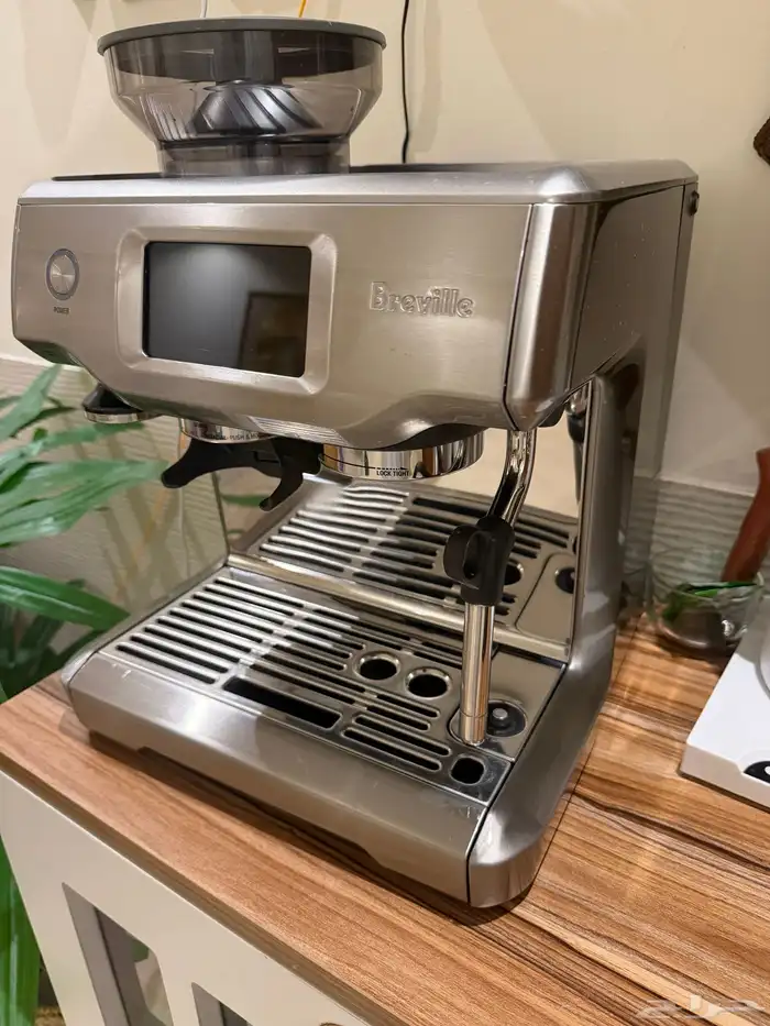 مكينة قهوة بريفيل تتش الاحترافية 1