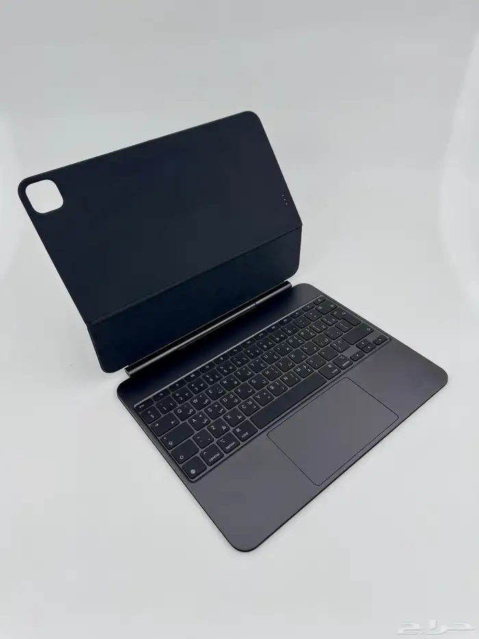 Magic Keyboard for iPad Pro 13  (M4) ماجيك كيبورد ايباد 3