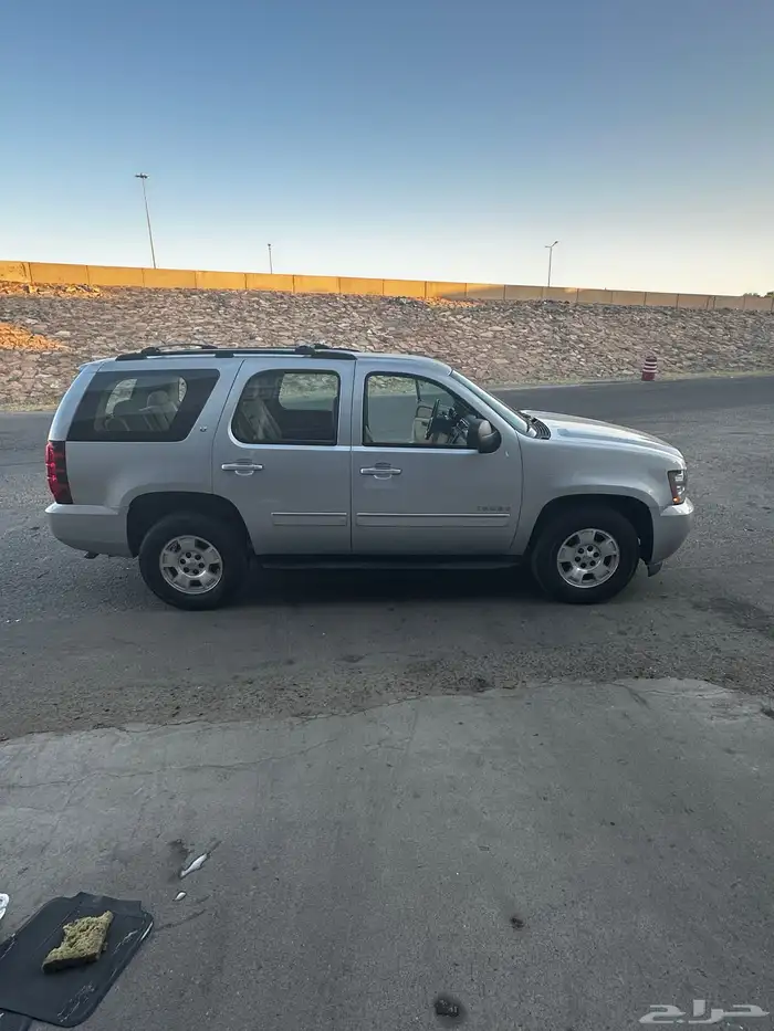 تاهو مديل 2014 دبل للبيع اوالبدل في سياره صغيره 0