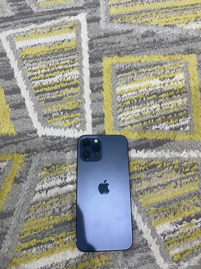 iPhone 12 Pro Max ولا خدش استعمال خفيف 128 جيجا على السوم 0