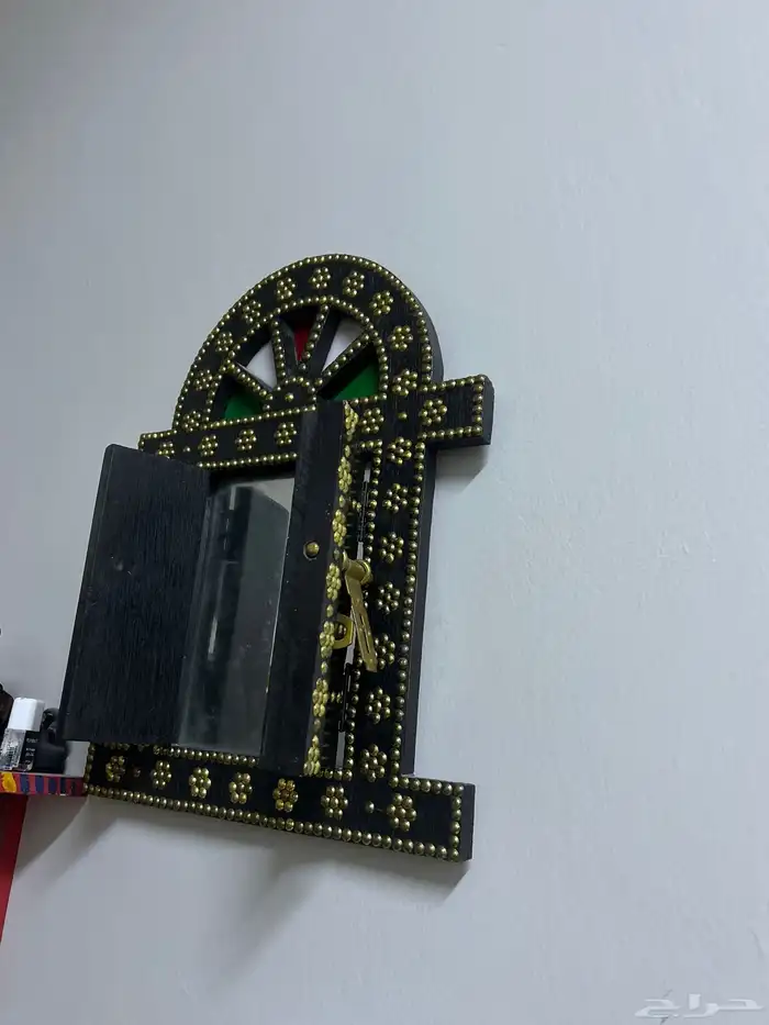 باب شعبي قديم نظيف مافيه خدش ولا كسر ولا شي 2