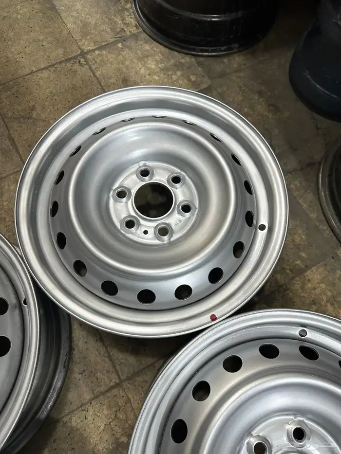 جنوط هلل نفارا. مقاس 16 اصلي وكاله مستعمل 3