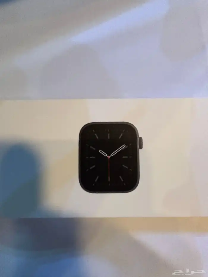 ساعة أبل (Apple watch) الجيل السادس 1