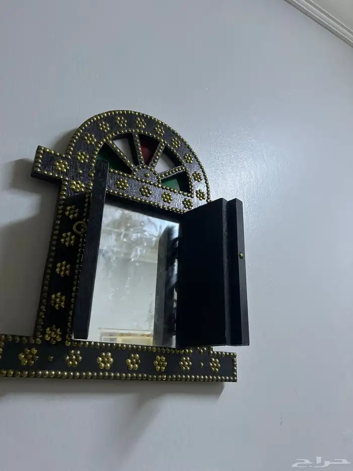 باب شعبي قديم نظيف مافيه خدش ولا كسر ولا شي 1