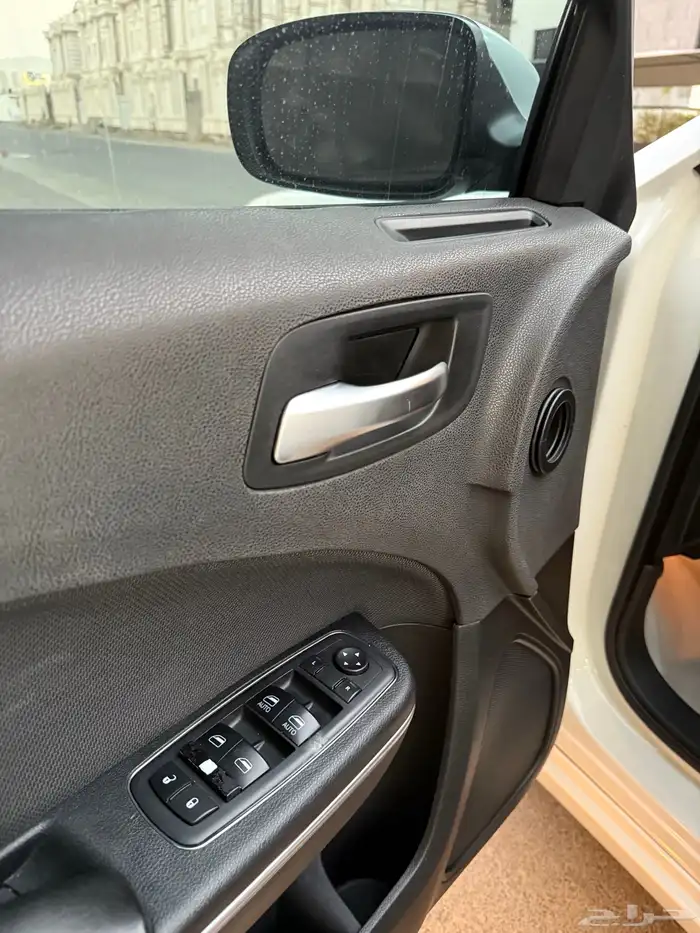 دوج تشارجر SXT 2018 22