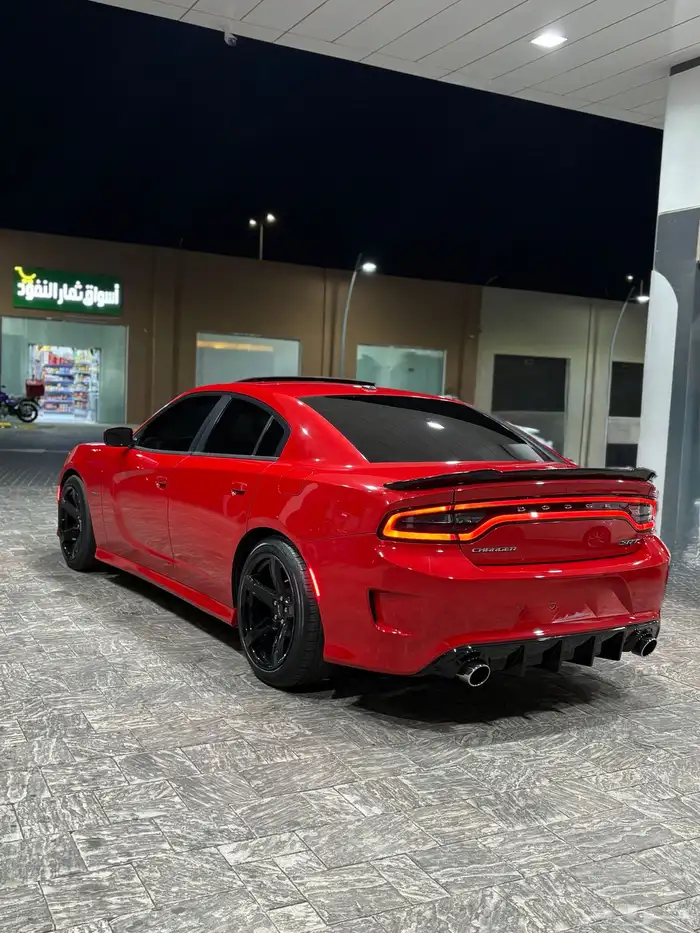 دوج تشارجر 2018 RT 5