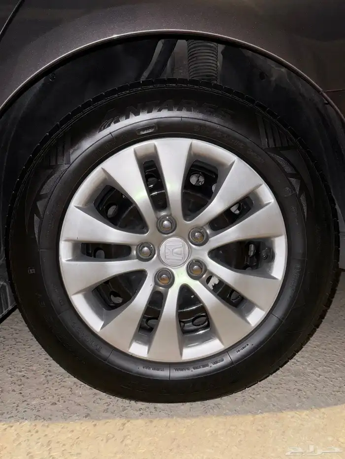 كفرات وجنوط وطيس هوندا اكورد 2013-2017 3