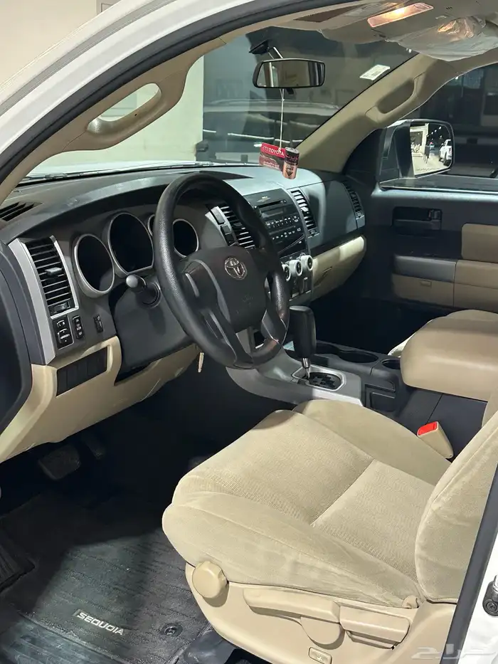 سكويا 2015 مخزن دبل ثلاجه (شبه جديد ) المالك الاول 12