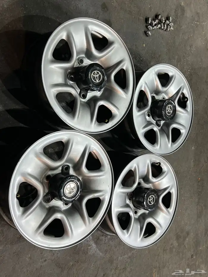 جنوط ديازلا مقاس 17مع أكواب وا صواميل 7 إنش اصلي وكالة 4