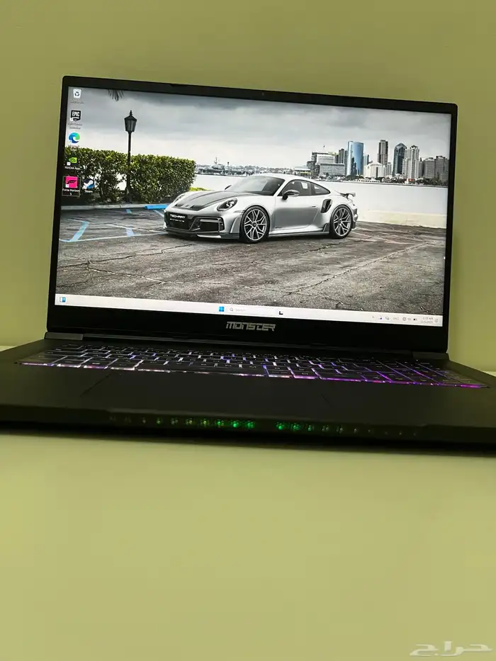 لابتوب قيمنق i7الجيل 11 و كرت شاشة RTX3070 13