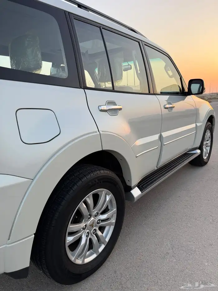 باجيرو موديل 2017 فل كامل ( العلامه الذهبيه) 23