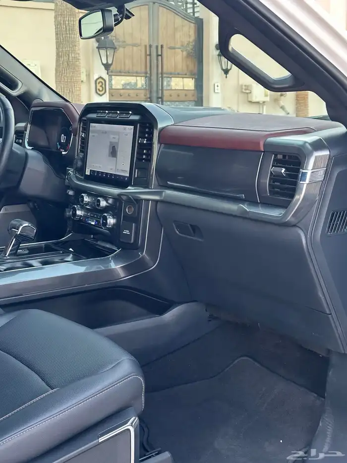 فورد F150 2023 لاريت 11