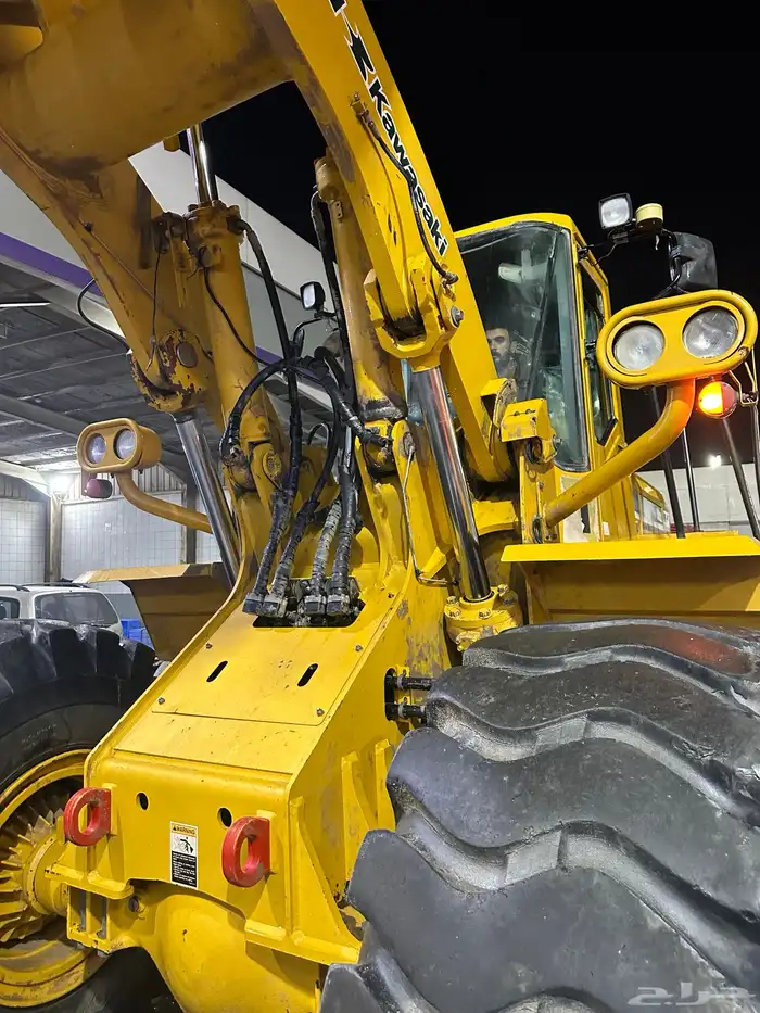 للبيع شيول كوزاكي مقاس 90 17