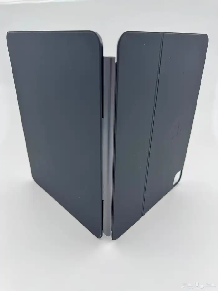 Magic Keyboard for iPad Pro 13  (M4) ماجيك كيبورد ايباد 5