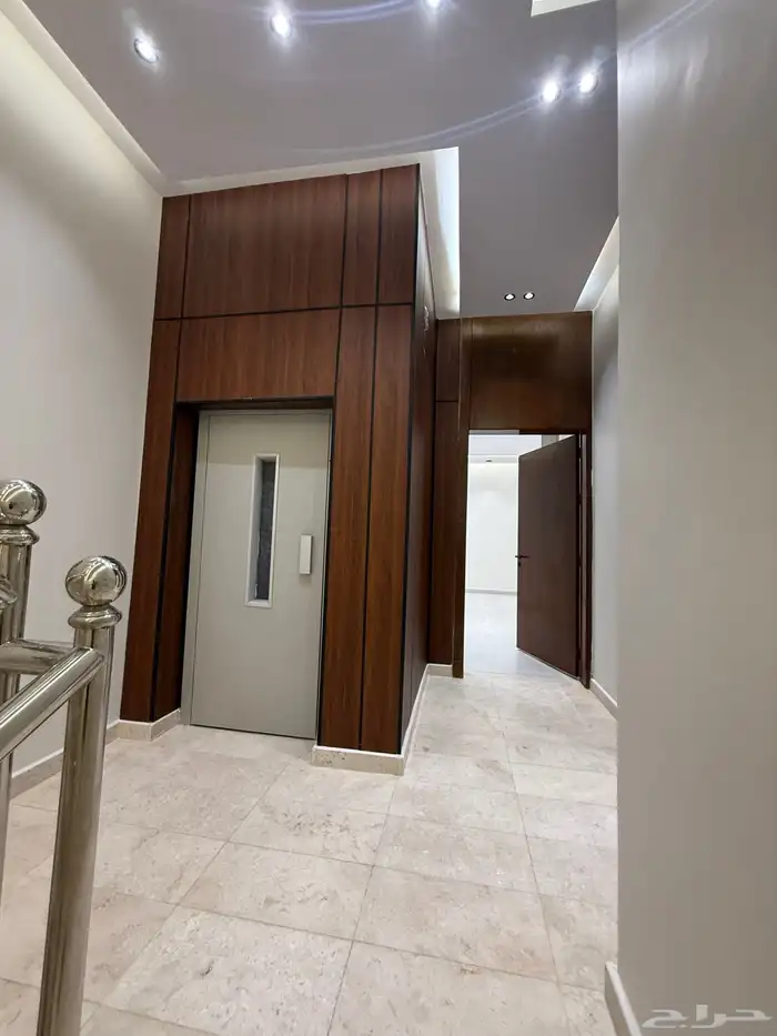 للبيع روف بملحق علوي حي النسيم خميس مشيط 750الف 5