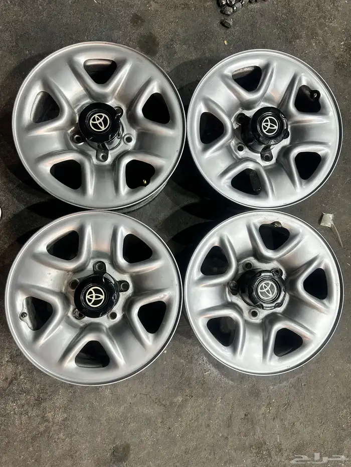 جنوط ديازل لاند كروزر اصلي وكاله  7 انش مع اكواب والصواميل 6