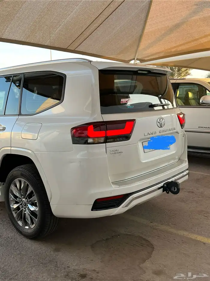 لاندكروزر 2024 رقم L4 8