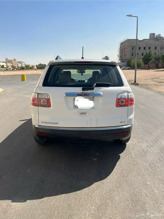 جمس اكاديا 2011 فل - فتحتين سقف 3