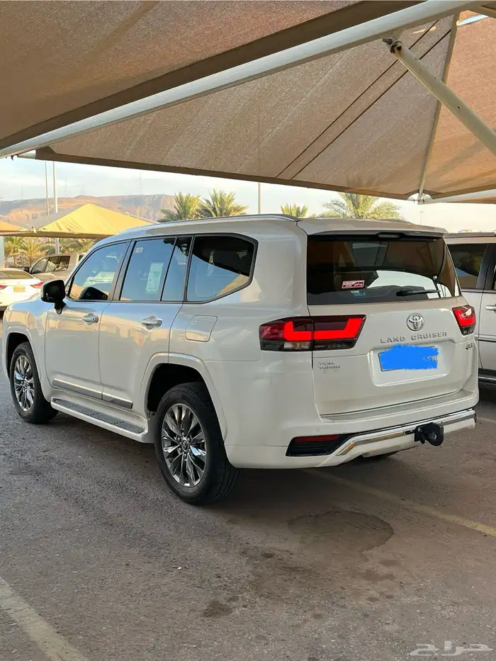 لاندكروزر 2024 رقم L4 9