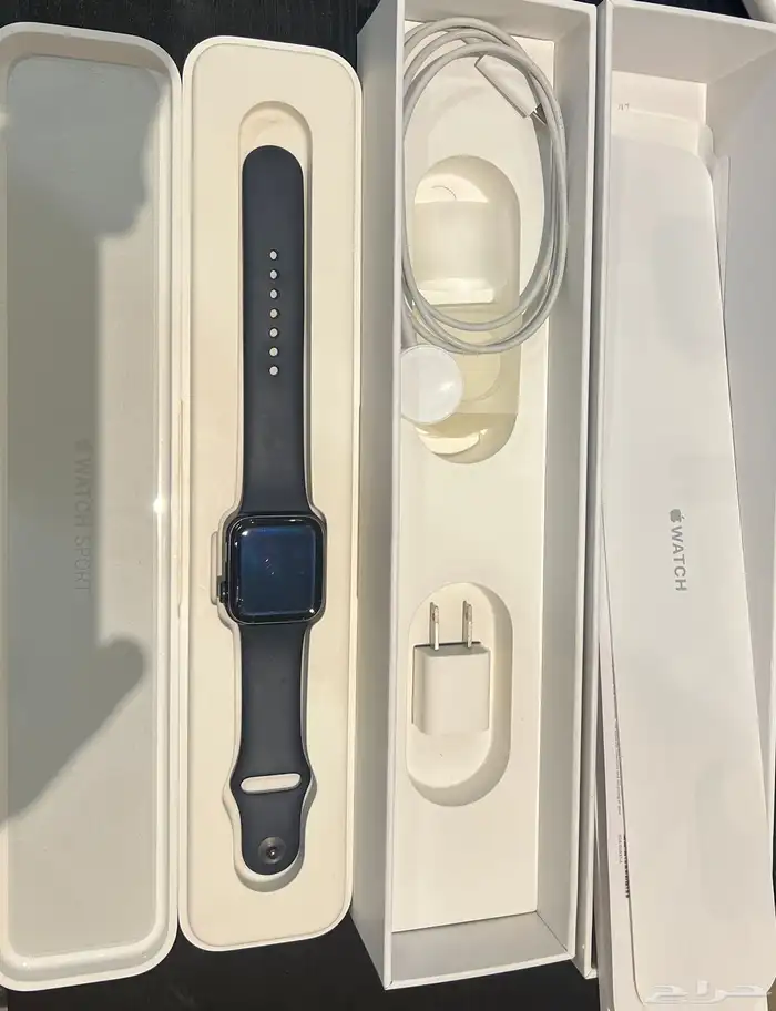 ابل واتش اس اي 40 0