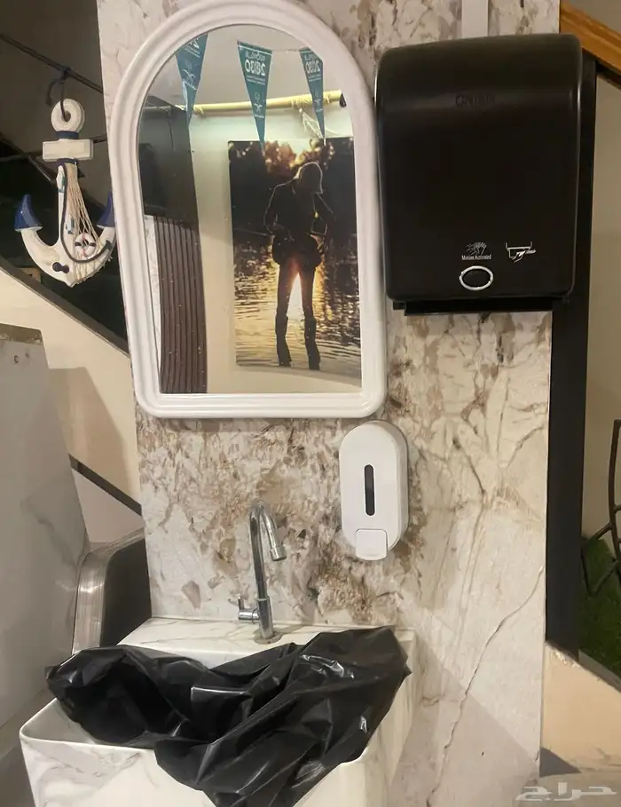 ماكينة حامل وموزع مناديل مطاعم اوتوماتيك حساس و اوتوكت 0