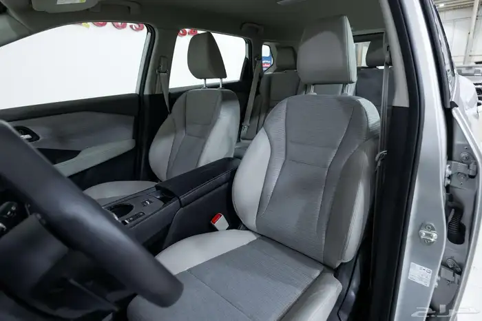 نيسان اكس تريل بدون دبل 2026 متوفر كاش وتمويل بنوك وشركات 16