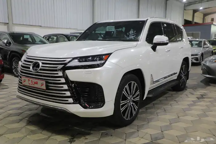 لكزس LX600 BB سعودي عبد اللطيف جميل 2024 شبه الجديد 2