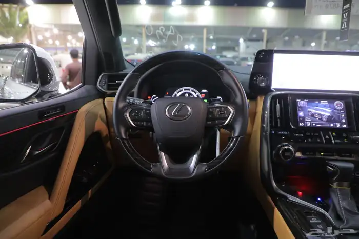 لكزس LX600 BB سعودي عبد اللطيف جميل 2024 شبه الجديد 10