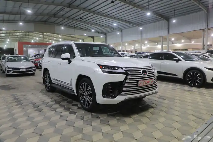 لكزس LX600 BB سعودي عبد اللطيف جميل 2024 شبه الجديد 0