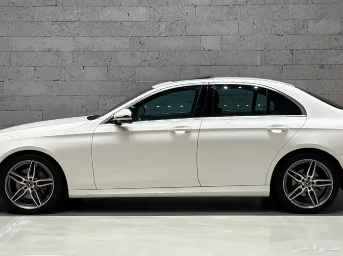 النوع   مرسيدس E200 موديل 2019 عداد   134396k 14