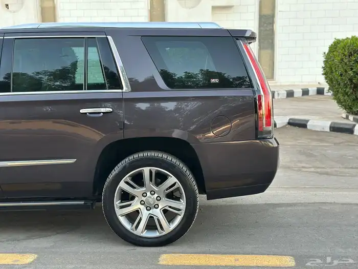 اسكاليد 2015 قصير نظيف 5