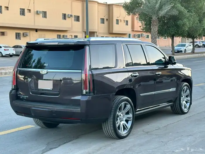 اسكاليد 2015 قصير نظيف 7