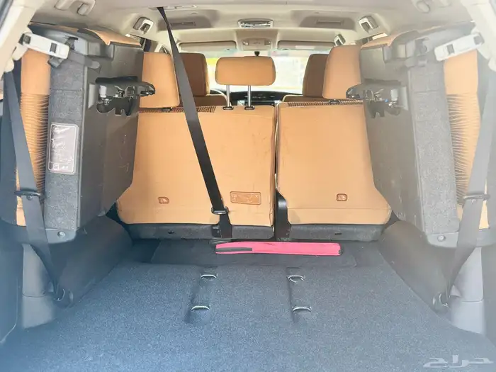 جيب فورتشنر فل كامل نظييف 2021 10