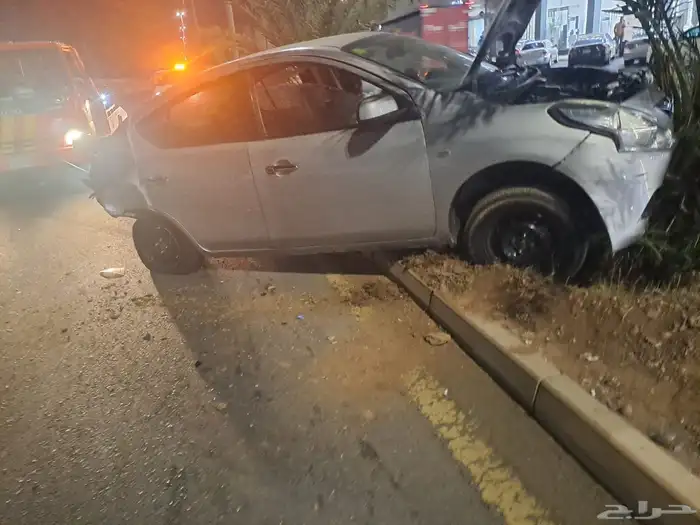 بيع صني مديل 2015 مصدومه 1