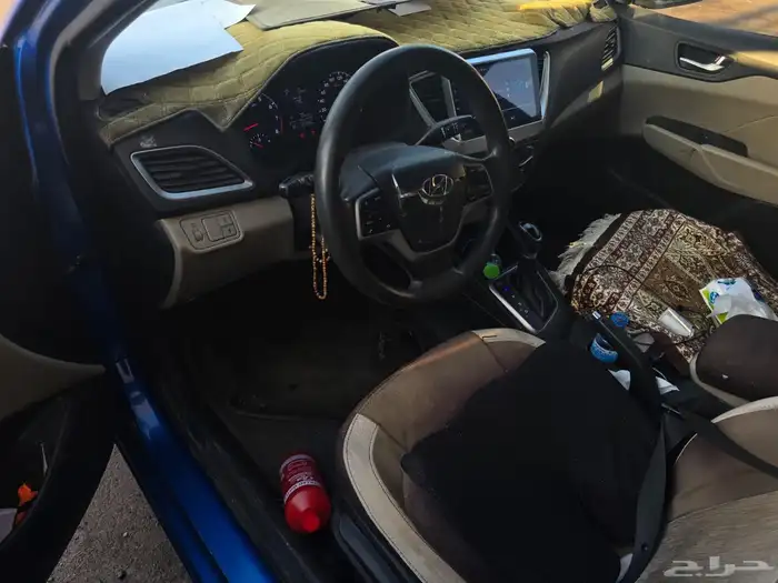 اكسنت 2019 للبيع اللون ازرق 5