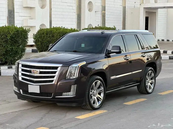 اسكاليد 2015 قصير نظيف 1