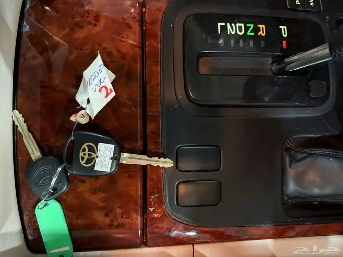 تويوتا VX-R مخززن 43