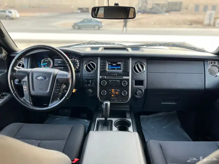 فورد اكسبيديشن 2016 دبل ( مخزن ) 14