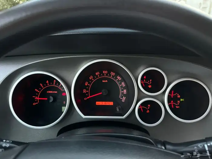 تويوتا سيكويا 2016 بدون دبل 18