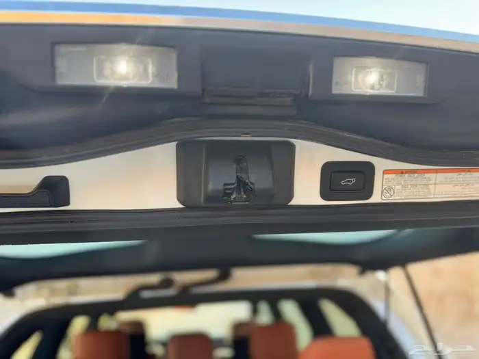 جيب لكزس 2020 17