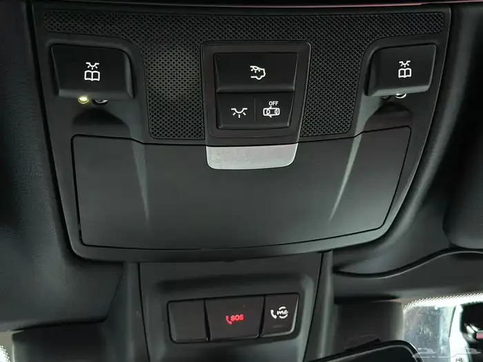 مرسيدس E450 كشف موديل 2019 23