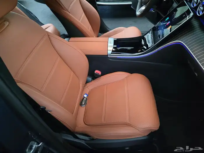 مملوكة لدي العصيمي قيد الشحن_مرسيدس_بنز_C200_2025 8