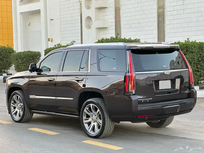 اسكاليد 2015 قصير نظيف 4